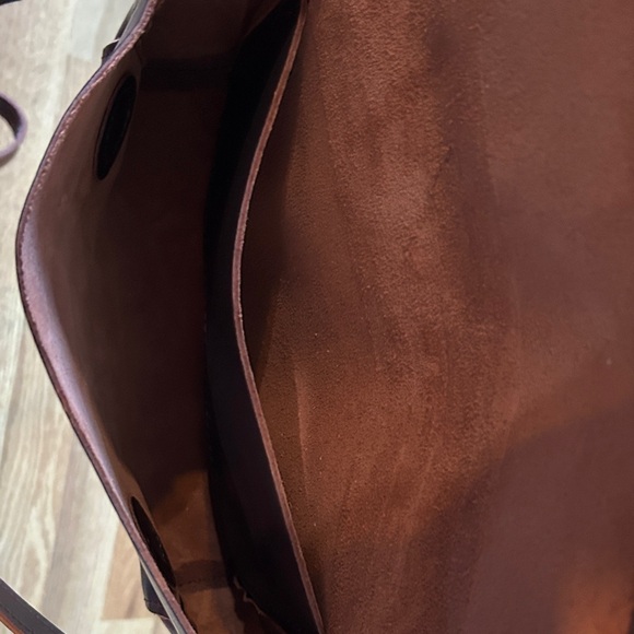 Dark Brown Leather Mediun Metro Crossbody Bag - Picture 3 of 4